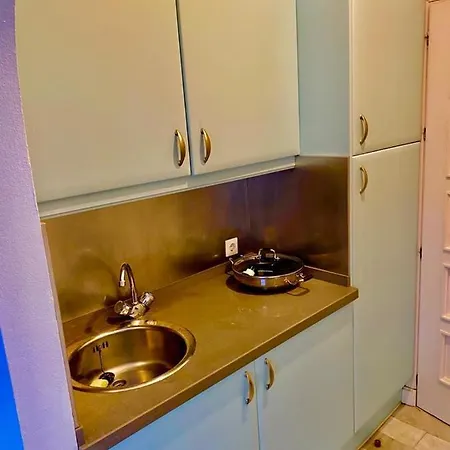 Elegant In Del Golf, 5 Stars & Front Line Golf In Puerto Banus Apartment